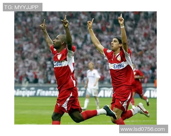 赞岐釜玉与名古屋鲸的激烈对决谁能笑到最后解析比赛精彩瞬间 赞岐釜玉与名古屋鲸的激烈对决谁能笑到最后解析比赛精彩瞬间