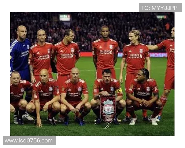 雪松星冲刺与雷丁联比赛因恶劣天气腰斩球迷期待重赛时刻 雪松星冲刺与雷丁联比赛因恶劣天气腰斩球迷期待重赛时刻